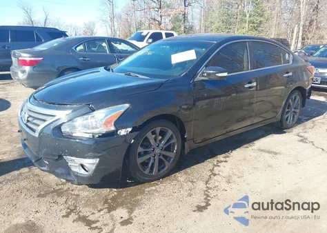 2013 Nissan Altima 3.5 Sv z USA, uszkodzony, nr VIN 1N4BL3AP9DC144587